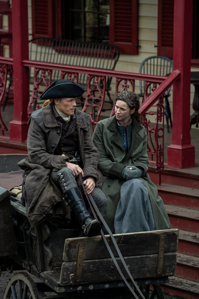 Outlander - Az idegen - Give Me Liberty - Filmfotók - Sam Heughan, Caitríona Balfe