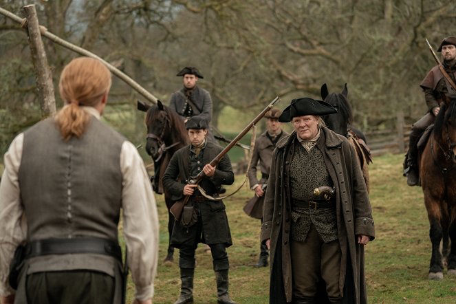 Outlander - Die Highland-Saga - Stock und Stein - Filmfotos - Chris Larkin