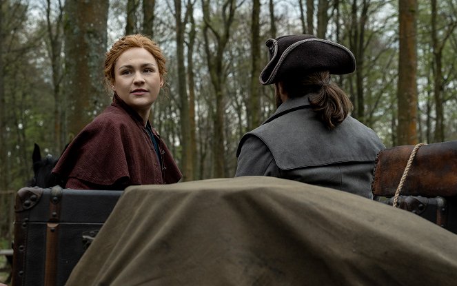 Outlander - Season 6 - Kije i kamienie - Z filmu - Sophie Skelton