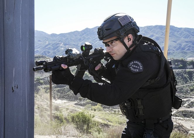S.W.A.T. - Cry Foul - Do filme - Alex Russell