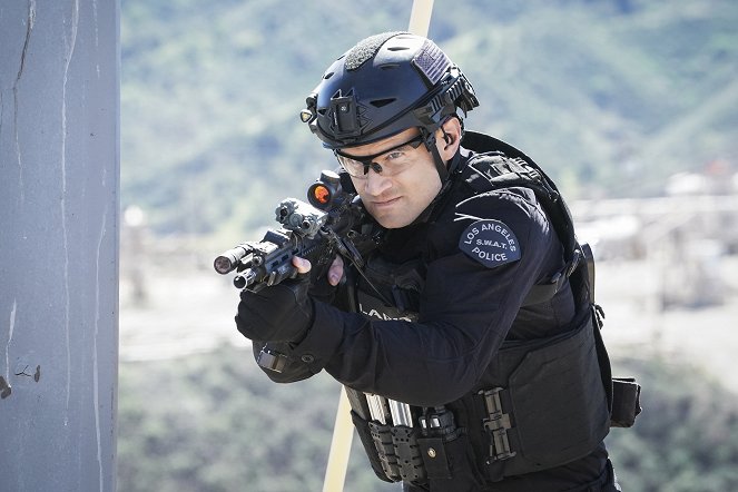 S.W.A.T. - Cry Foul - Film - Alex Russell