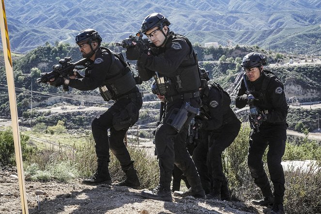 S.W.A.T. - Cry Foul - Photos - Shemar Moore, Alex Russell, David Lim