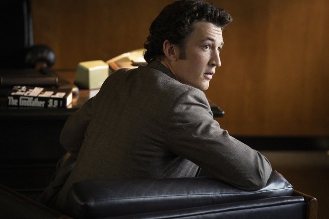 The Offer - A Seat at the Table - Film - Miles Teller