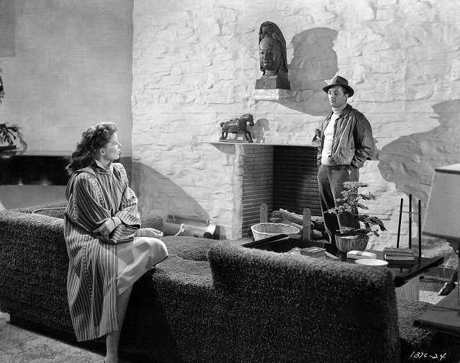 Der unbekannte Geliebte - Filmfotos - Katharine Hepburn, Robert Mitchum
