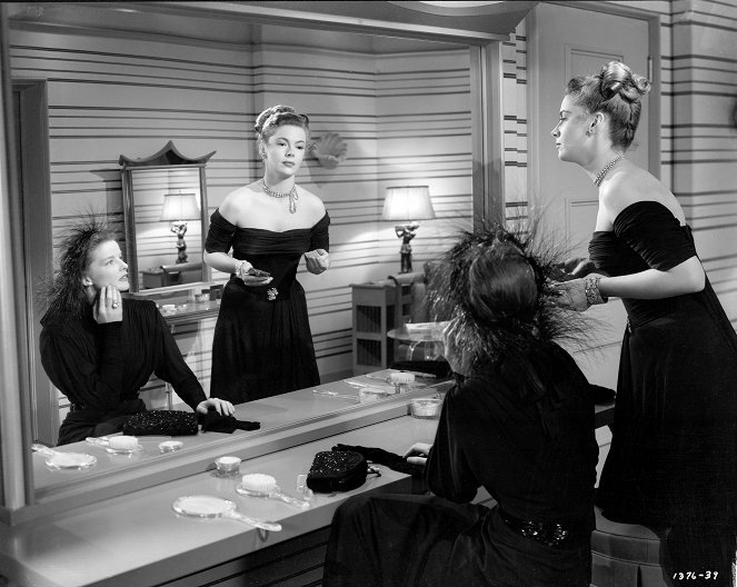 Undercurrent - Filmfotók - Katharine Hepburn, Jayne Meadows