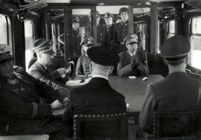 1940, les secrets de l'armistice - Van film