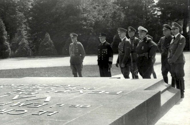 1940, les secrets de l'armistice - De la película