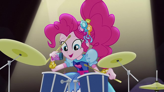 Equestria Girls 4 : La légende d'Everfree - Film