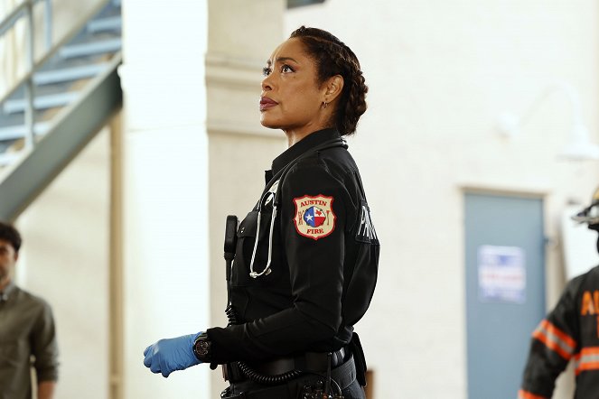 9-1-1: Lone Star - Spring Cleaning - Photos - Gina Torres