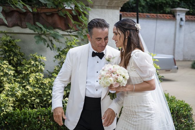 Father of the Bride - Photos - Andy Garcia, Adria Arjona