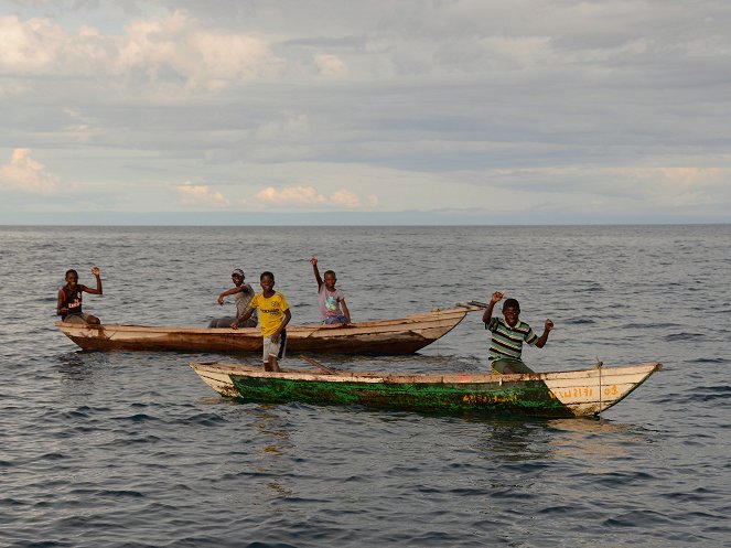 Jezero Tanganika: Modré srdce Afriky - Z filmu