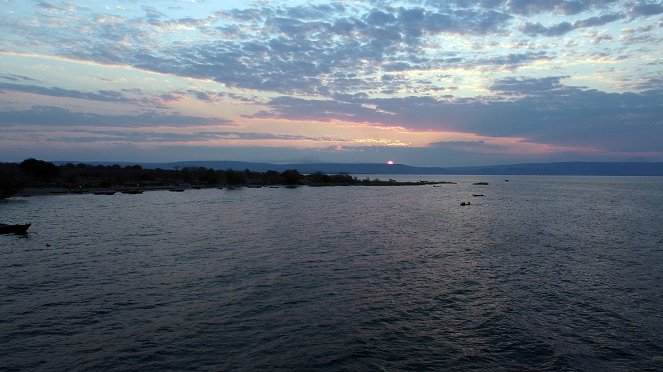 Jezero Tanganika: Modré srdce Afriky - Z filmu