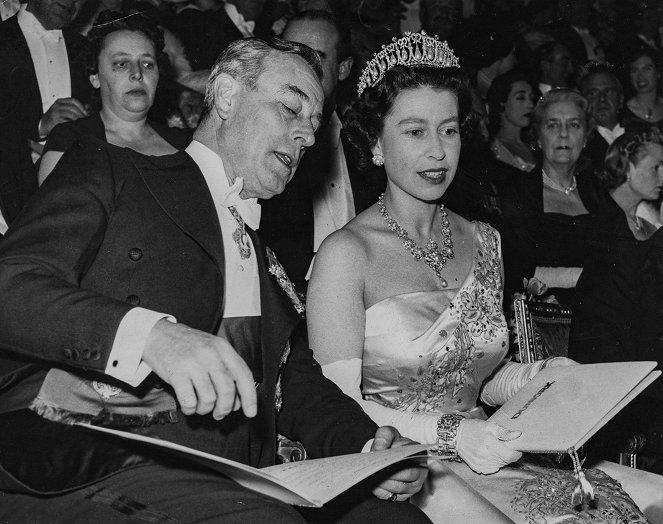 Private Lives of the Windsors - Lord Mountbatten - Do filme
