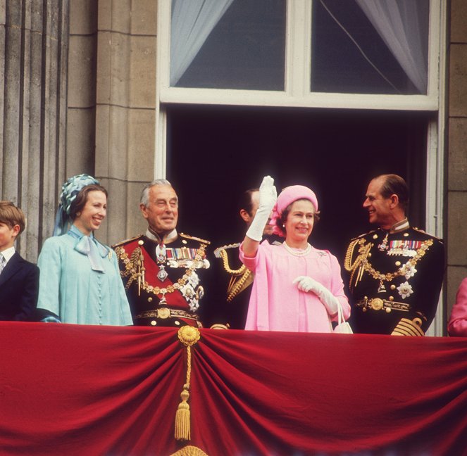 Private Lives of the Windsors - Lord Mountbatten - De la película