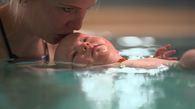 Wissen hoch 2 - Überleben im Wasser – Von der Kulturtechnik des Schwimmens - Z filmu