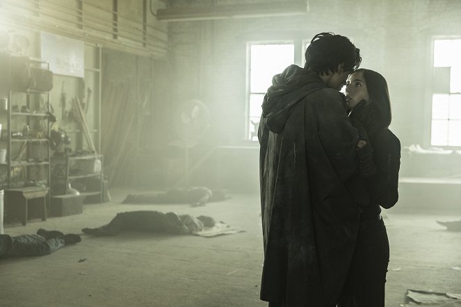 Fear the Walking Dead - Mourning Cloak - Photos