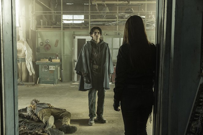 Fear the Walking Dead - Mourning Cloak - Photos