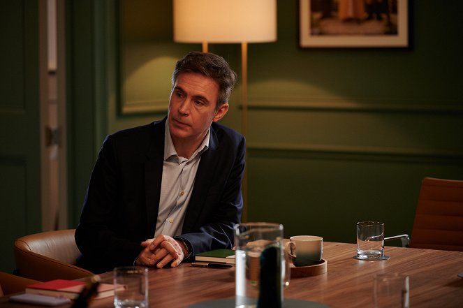 Ten Percent - Episode 2 - Film - Jack Davenport