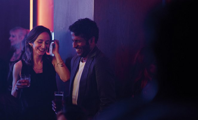 Ten Percent - Episode 3 - Photos - Lydia Leonard, Prasanna Puwanarajah