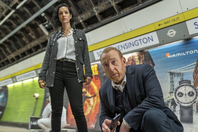 The Chelsea Detective - The Wages of Sin - Van film - Sonita Henry, Adrian Scarborough
