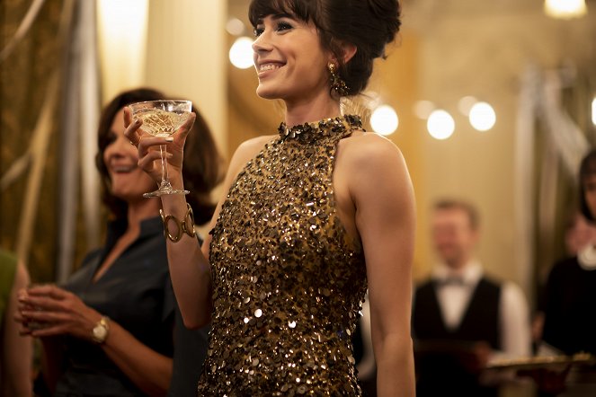 Ms Fisher's Modern Murder Mysteries - New Year's Evil - Photos