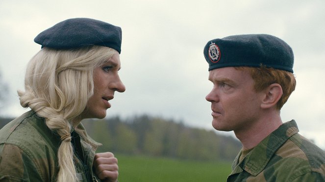 Førstegangstjenesten - Season 2 - De la película - Herman Flesvig, Mikkel Niva