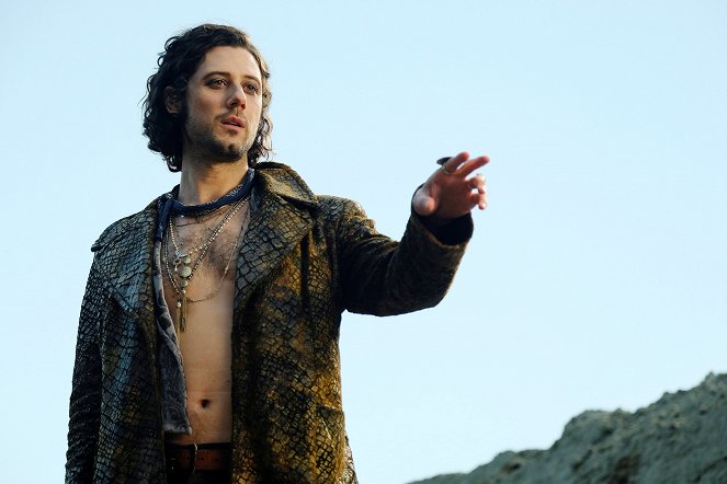 The Magicians - All That Hard, Glossy Armor - Photos - Hale Appleman