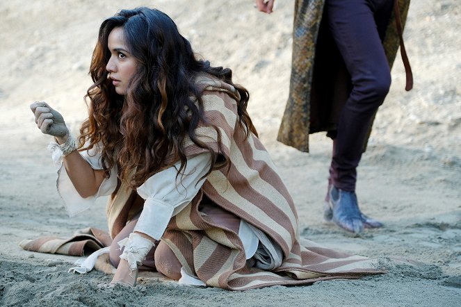 The Magicians - All That Hard, Glossy Armor - Photos - Summer Bishil
