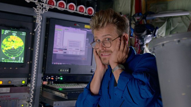 The G Word with Adam Conover - Weather - Van film