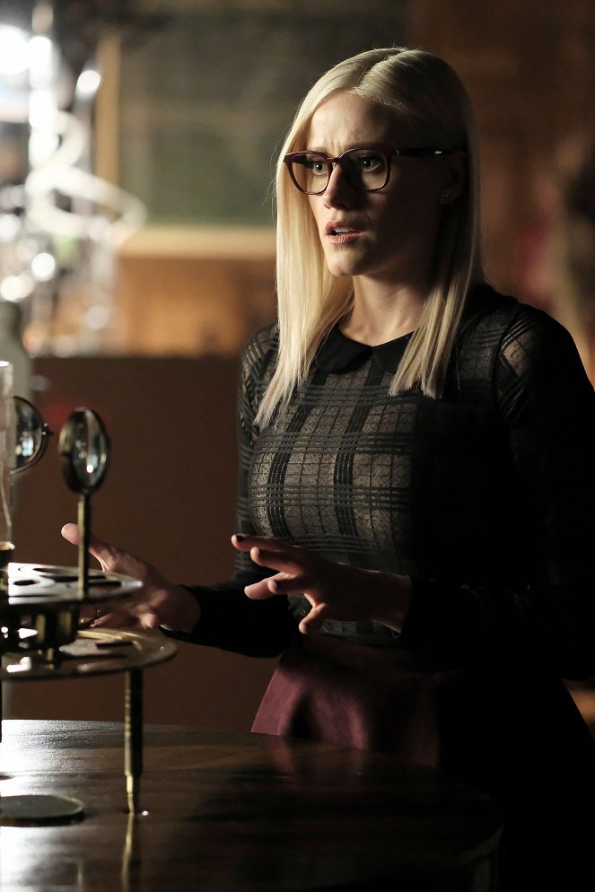 The Magicians - The Serpent - De la película - Olivia Dudley