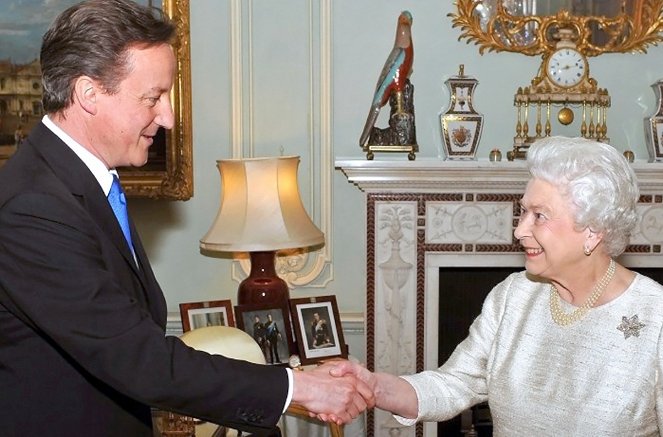 Die Queen und ihre Premiers - Kuvat elokuvasta - kuningatar Elisabet II