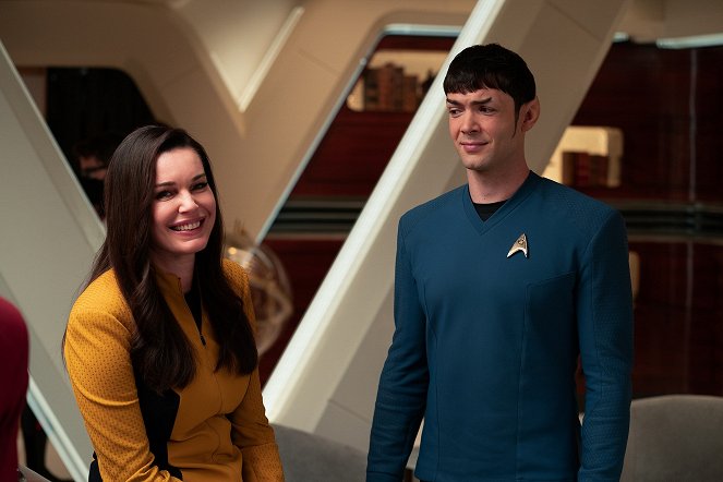 Star Trek: Nieznane nowe światy - Dzieci komety - Z realizacji - Rebecca Romijn, Ethan Peck