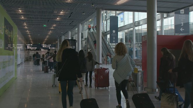 L'aéroport d'Orly : Au coeur de la machine - Film