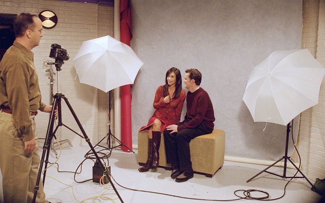 Amigos - Season 7 - El de la fotografía de compromiso - De la película - Courteney Cox, Matthew Perry