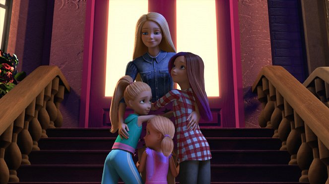 Barbie: It Takes Two - De la película