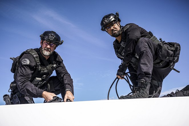 SWAT - Különleges egység - Incoming - Filmfotók - Jay Harrington, Shemar Moore