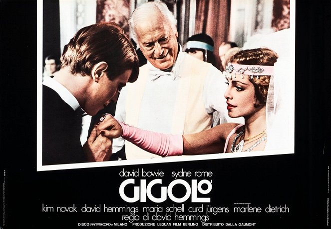 Just a Gigolo - Lobby Cards - Curd Jürgens, Sydne Rome