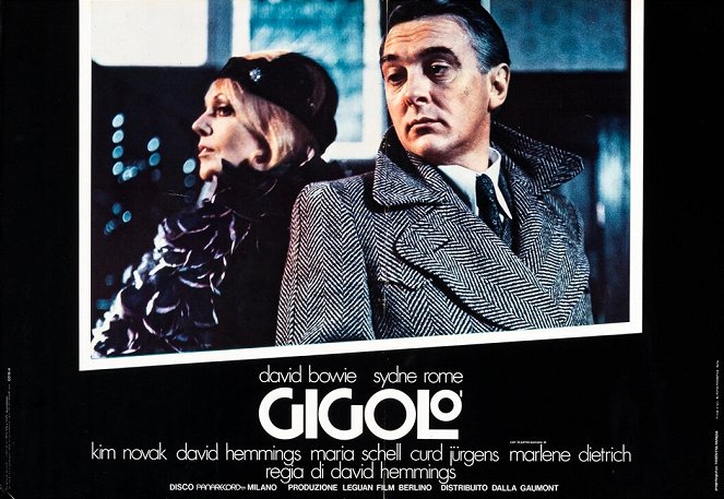 Krásný gigolo, ubohý gigolo - Fotosky - Kim Novak, David Hemmings