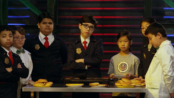 Odd Squad - Captain Fun / Switch Your Partner Round and Round - Film