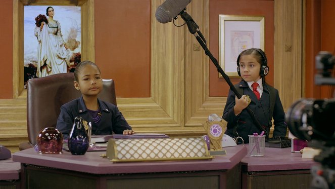 Odd Squad - Back to the Past / Odd Squad Needs You - Photos