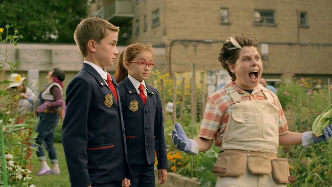 Odd Squad - Season 2 - Mid-Day in the Garden of Good and Odd / Failure to Lunch - Photos