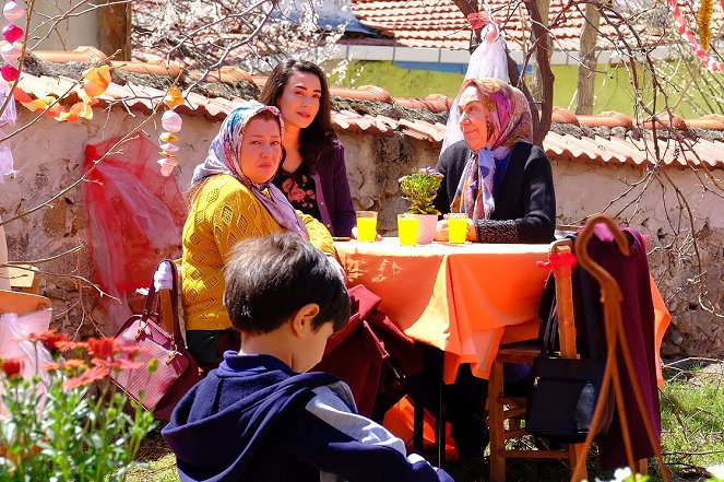 An Anatolian Tale - Photos - Ecem Özkaya