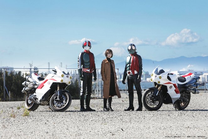 Šin Kamen Rider - Promoción - Minami Hamabe