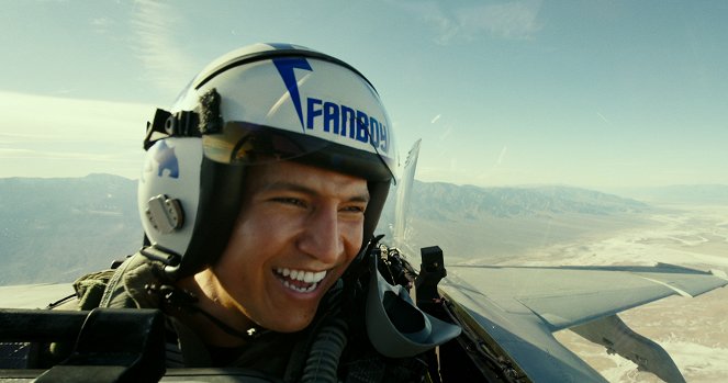 Top Gun: Maverick - Filmfotók - Danny Ramirez