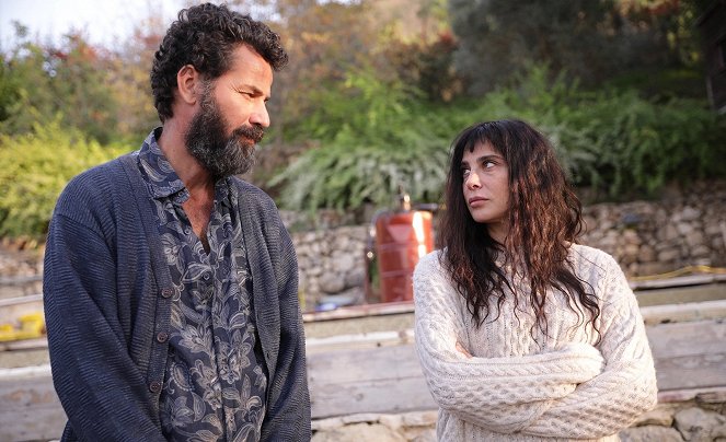 Costa Brava, Líbano - De la película - Saleh Bakri, Nadine Labaki