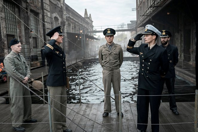 A tengeralattjáró - Neue Befehle - Filmfotók