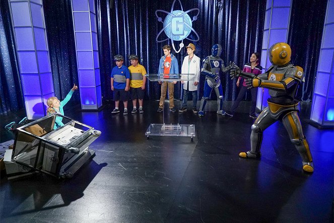 Best Friends Whenever - Back to the Future Lab - Photos