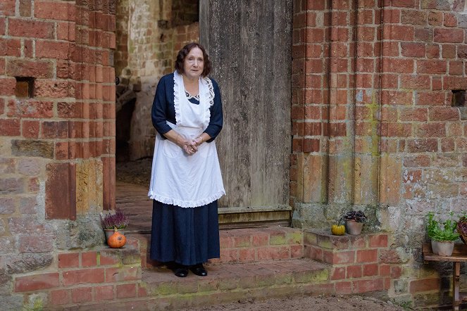Billie and the Ghost - The Treasure in the Castle - Photos