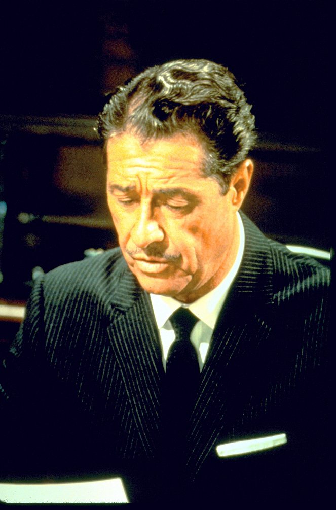 Columbo - Mord in Pastell - Filmfotos - Don Ameche