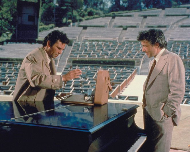 Columbo - Etude in Schwarz - Filmfotos - Peter Falk, John Cassavetes